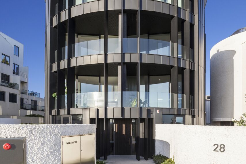 ConceptPatio 130 Puertas correderas y plegables, ConceptWall 50 Muros cortina, SlimLine 68 Ventanas y ConceptSystem 77 Puertas - The Esplanade situado en Brighton, Australia