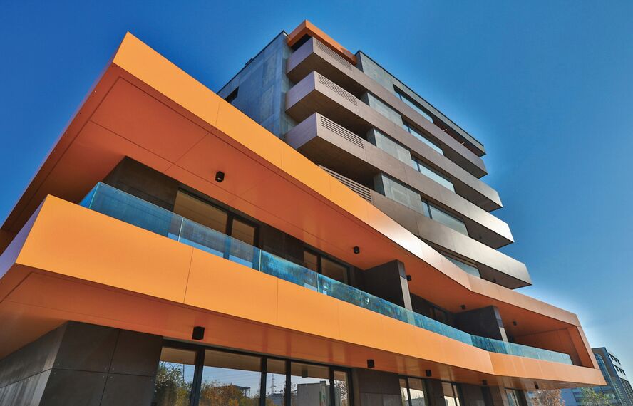 ConceptWall 50 Muros cortina, CS 77 Panel Door Puertas y ConceptSystem 77 Ventanas - Ruhouse situado en Sofia, Bulgarije