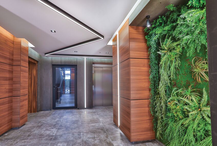 ConceptWall 50 Muros cortina, CS 77 Panel Door Puertas y ConceptSystem 77 Ventanas - Ruhouse situado en Sofia, Bulgarije