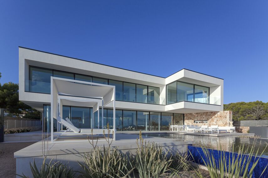 ConceptPatio 68 Puertas correderas y plegables y HiFinity Puertas correderas y plegables - El Mar situado enEspaña