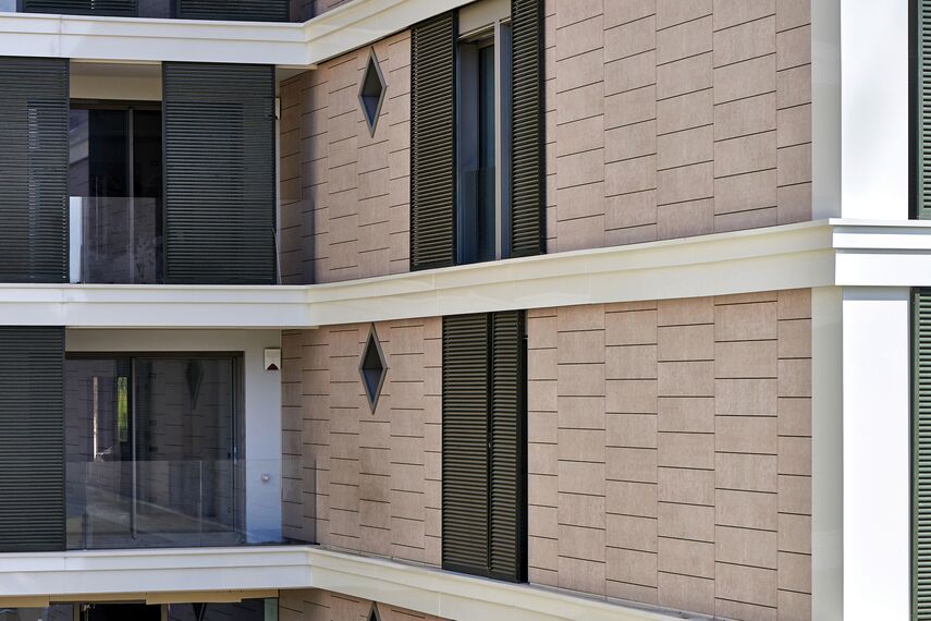 BriseSoleil 40 Protección solar, CS 77 Hidden Vent Ventanas y SlimPatio 68 Puertas correderas y plegables - Palazzo Arbà situado en Genoa, Italia