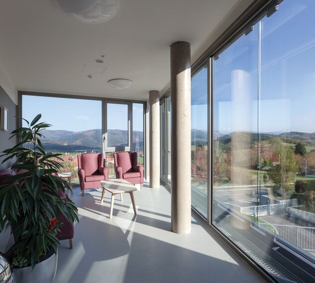 ConceptSystem 77 Puertas y CW 50-SC Muros cortina - Social housing Residencia Alday situado enEspaña