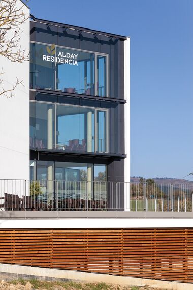 ConceptSystem 77 Puertas y CW 50-SC Muros cortina - Social housing Residencia Alday situado enEspaña