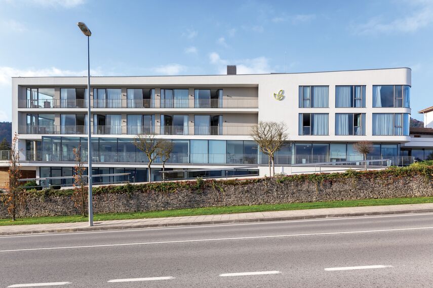 ConceptSystem 77 Puertas y CW 50-SC Muros cortina - Social housing Residencia Alday situado enEspaña