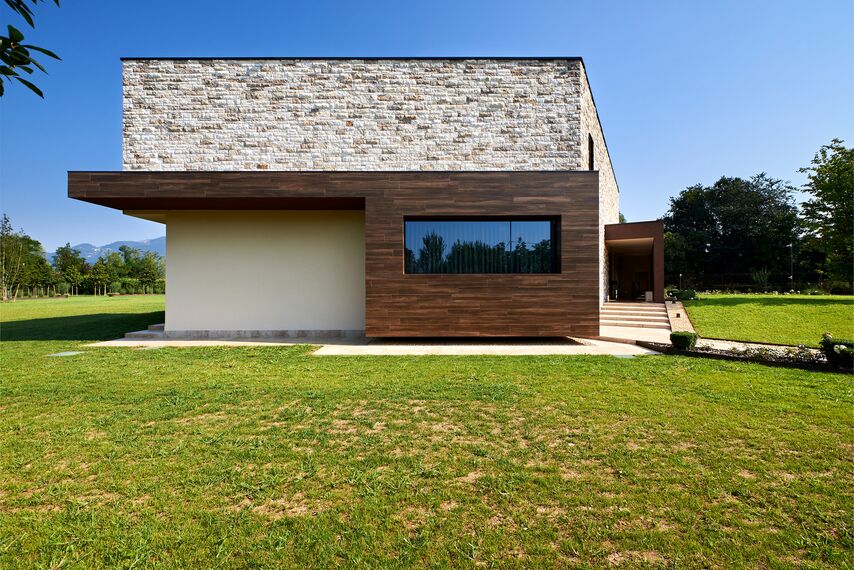 HiFinity Puertas correderas y plegables - House Villa Hi-Finity Bergamo situado en Bergamo, Italia