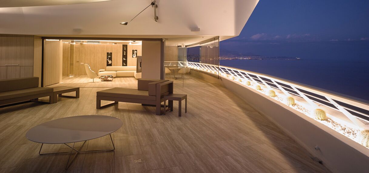HiFinity Puertas correderas y plegables - Apartmento Nice situado en Nice, Francia