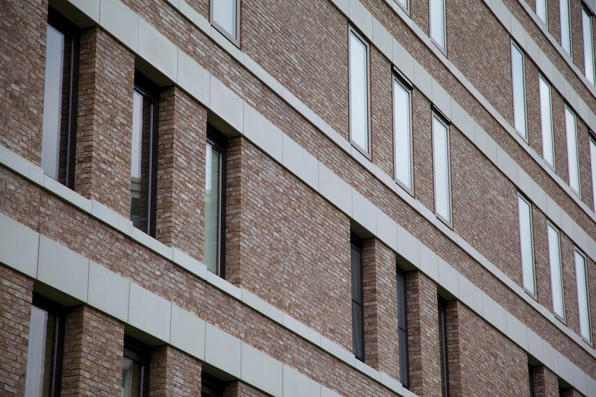 ConceptSystem 77 Puertas, ConceptSystem 77 Ventanas y ConceptPatio 130 Puertas correderas y plegables - Complejo de apartamentos The Amazones situado en 's Hertogenbosch, los Países Bajos