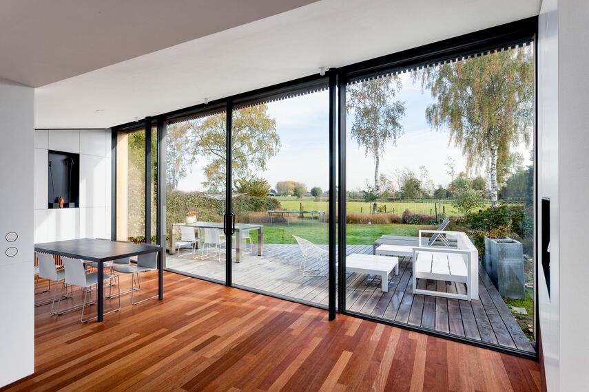 HiFinity Puertas correderas y plegables - House Private House Hi-Finity Lochristi situado enBélgica