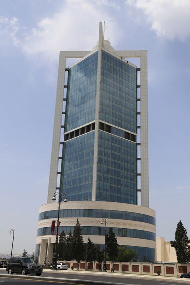 Office building Sofaz Tower situado en Baku, Azerbaiyán
