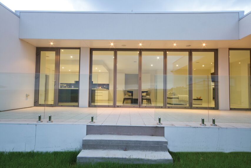 EcoSystem 50 Puertas, EcoSystem 50 Ventanas, ConceptFolding 77 Puertas correderas y plegables y ConceptPatio 130 Puertas correderas y plegables - House Nobile Private Residence situado enAustralia