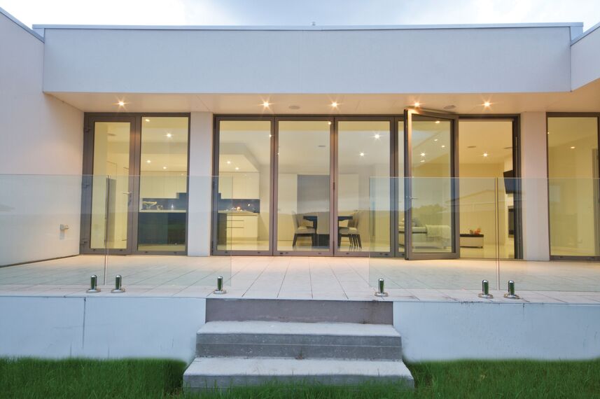 EcoSystem 50 Puertas, EcoSystem 50 Ventanas, ConceptFolding 77 Puertas correderas y plegables y ConceptPatio 130 Puertas correderas y plegables - House Nobile Private Residence situado enAustralia