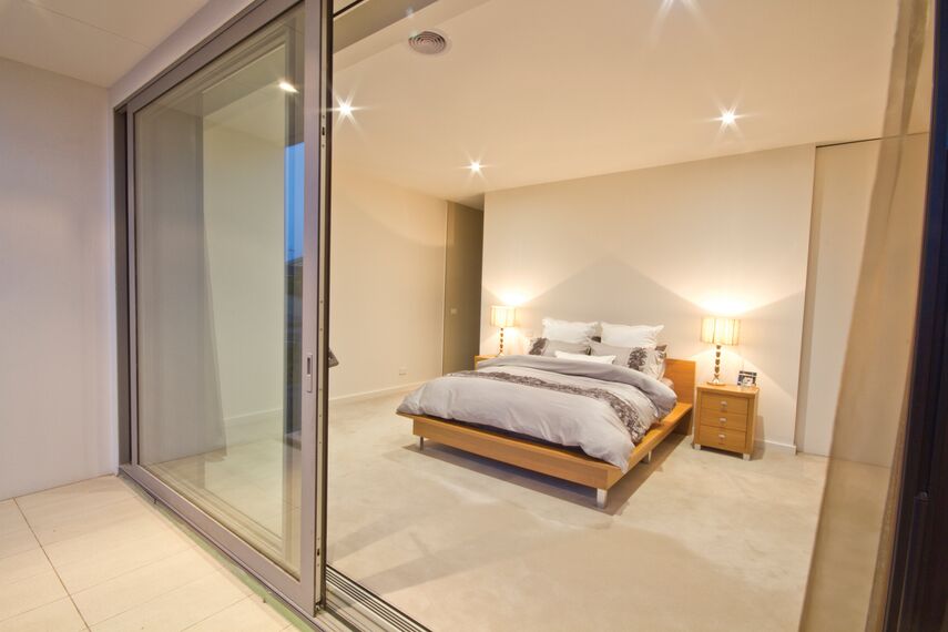 EcoSystem 50 Puertas, EcoSystem 50 Ventanas, ConceptFolding 77 Puertas correderas y plegables y ConceptPatio 130 Puertas correderas y plegables - House Nobile Private Residence situado enAustralia