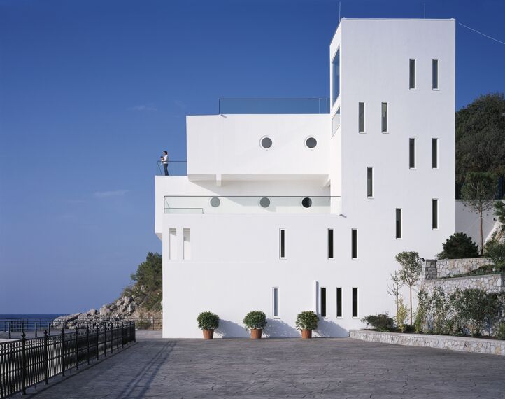 ConceptFolding 77 Puertas correderas y plegables y ConceptSystem 77 Ventanas - Yacht House situado enUcrania