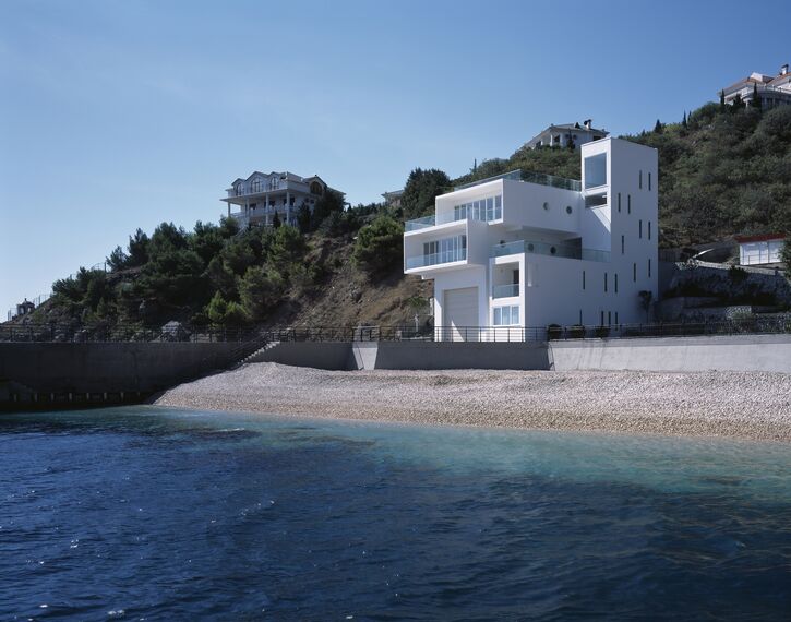 ConceptFolding 77 Puertas correderas y plegables y ConceptSystem 77 Ventanas - Yacht House situado enUcrania