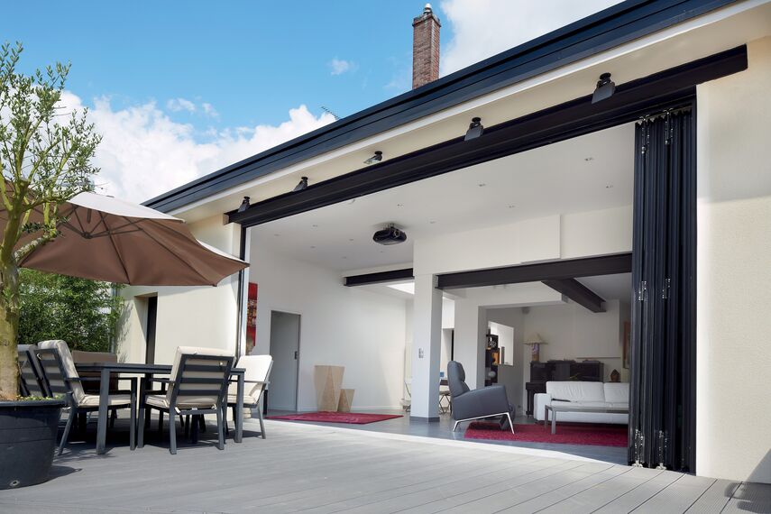 ConceptFolding 77 Puertas correderas y plegables - Private House Luzarches situado en Luzarches, Francia