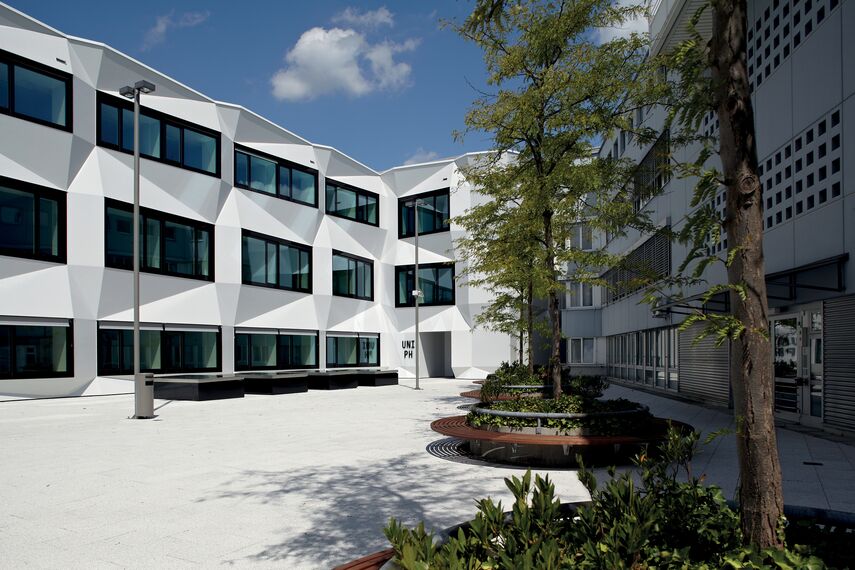 University of Lucerne situado en Lucerne, Suiza