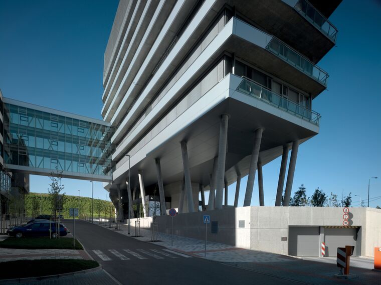 ConceptWall 50 Muros cortina - Zápádní město (city west) situado en Prague, República Checa