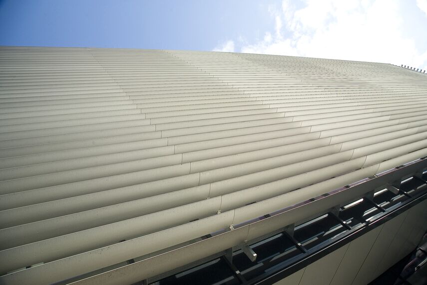 BriseSoleil 100 Protección solar y ConceptWall 50 Muros cortina - 't Rabot situado en Gent, Bélgica