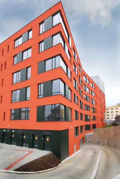 ConceptWall 50 Muros cortina y CW 50-FP Muros cortina - East Building situado en Poznań, República Checa