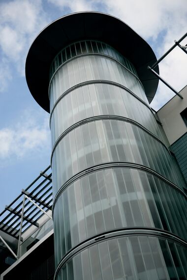 ConceptWall 50 Muros cortina - Sainsbury's Maidenhead situado en Maidenhead, Reino Unido