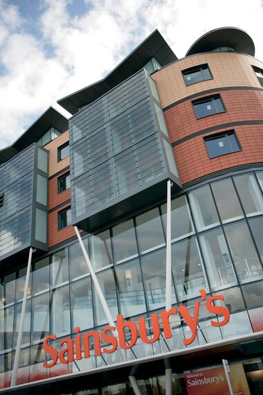 ConceptWall 50 Muros cortina - Sainsbury's Maidenhead situado en Maidenhead, Reino Unido