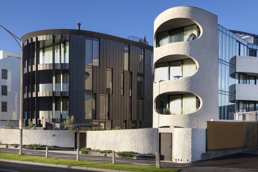 ConceptPatio 130 Puertas correderas y plegables, ConceptWall 50 Muros cortina, SlimLine 68 Ventanas y ConceptSystem 77 Puertas - The Esplanade situado en Brighton, Australia