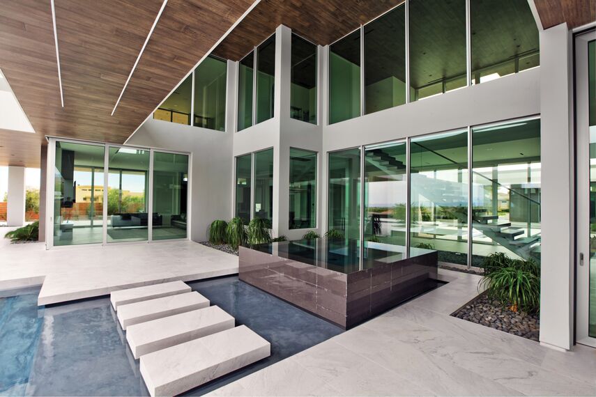 ConceptSystem 77 Puertas y ConceptSystem 77 Ventanas - Painted Feather situado en Las Vegas, Estados Unidos de América