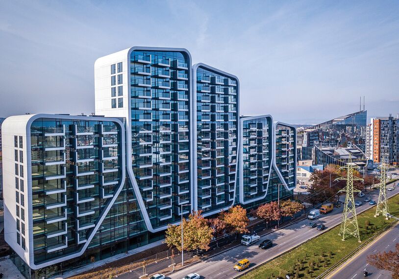 ConceptWall 50 Muros cortina y ConceptSystem 77 Ventanas - A3 Advanced Architecture Apartments situado en Sofia, Bulgarije