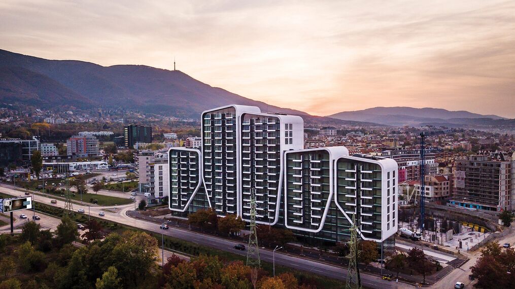 ConceptWall 50 Muros cortina y ConceptSystem 77 Ventanas - A3 Advanced Architecture Apartments situado en Sofia, Bulgarije