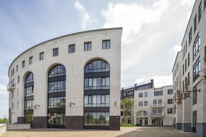 SlimLine 38 Ventanas y ConceptWall 50 Muros cortina - Maankwartier situado en Heerlen, los Países Bajos