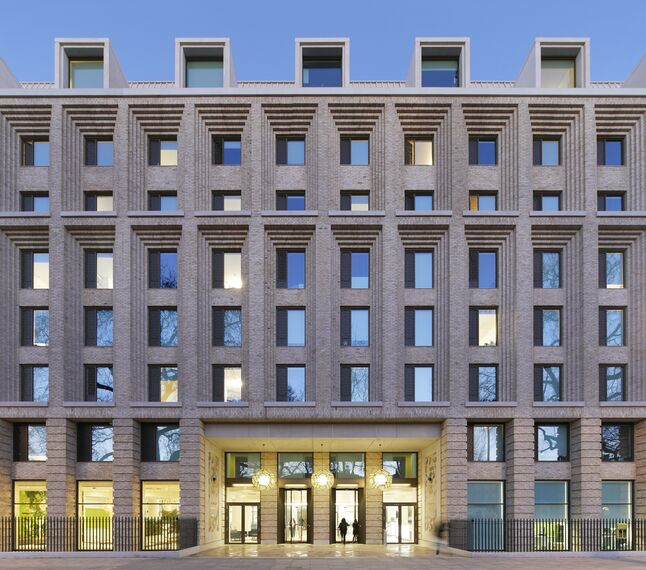 CS 38-SL Sistemas cancelados - Complejo de apartamentos Cartwright Gardens situado en London, Reino Unido
