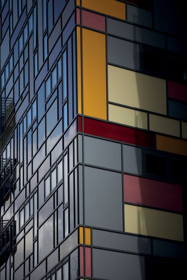 ConceptWall 50 Muros cortina - Complejo de apartamentos Matchmakers Wharf situado en Stratford, Reino Unido