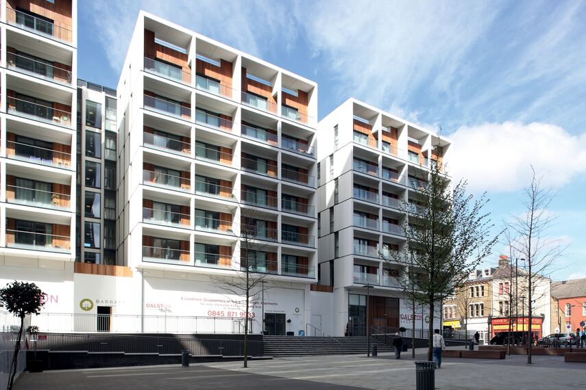 ConceptWall 50 Muros cortina - Complejo de apartamentos Matchmakers Wharf situado en Stratford, Reino Unido