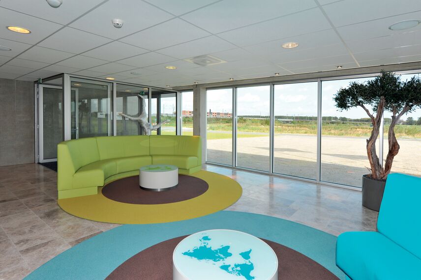 ConceptWall 50 Muros cortina - School International School Almere situado en Almere, los Países Bajos