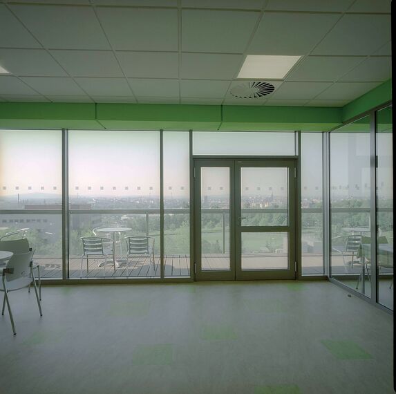 ConceptWall 50 Muros cortina - Plzeň University Hospital situado en Pilsen, República Checa