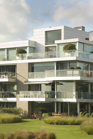 ConceptSystem 59 Puertas, ConceptSystem 68 Ventanas, ConceptSystem 59 Ventanas y ConceptSystem 68 Puertas - De Zaat Appartments situado en Temse, Bélgica