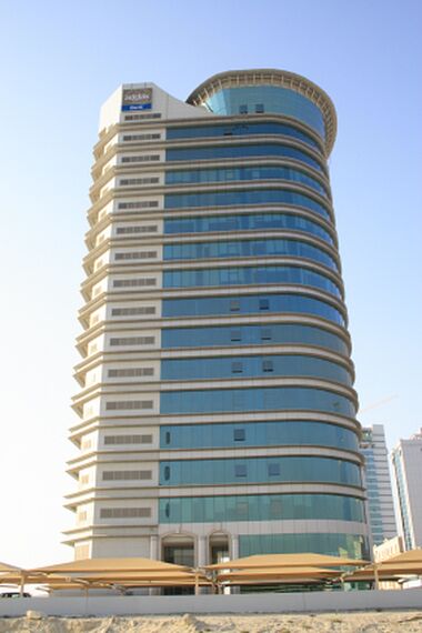 ConceptWall 50 Muros cortina y CW 50-HL Muros cortina - Office building Addax Tower situado en Seef Area, Bahrein