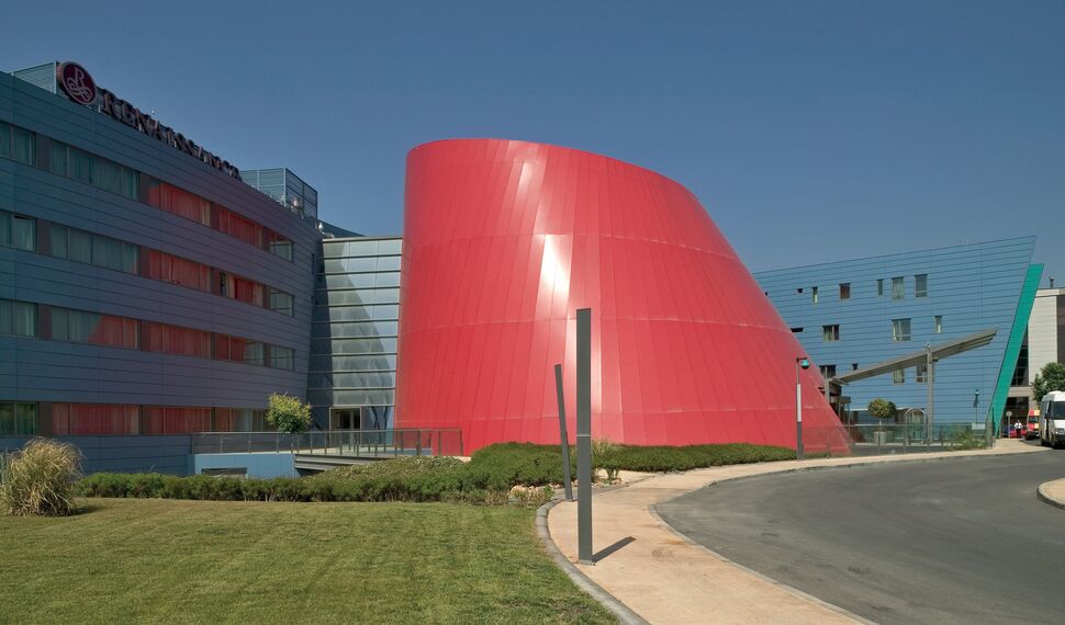 ConceptWall 50 Muros cortina - Hotel/Holiday complex Renaissance Hotel situado en Barcelona, España