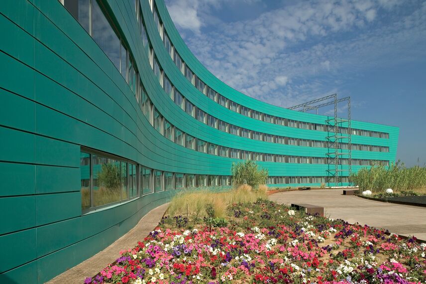 ConceptWall 50 Muros cortina - Hotel/Holiday complex Renaissance Hotel situado en Barcelona, España