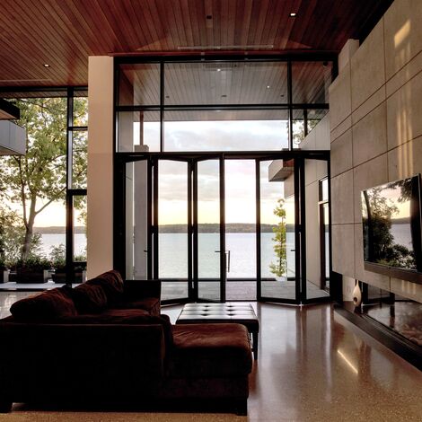 ConceptWall 50 Muros cortina, ConceptFolding 77 Puertas correderas y plegables, ConceptSystem 77 Ventanas y ConceptSystem 77 Puertas - House South Water Flats situado en Kempenfelt Bay, Canadá