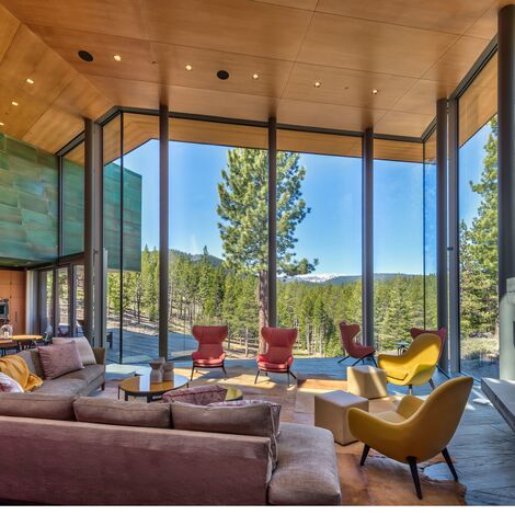 SlimLine 38 Ventanas, SlimLine 38 Puertas, ConceptWall 50 Muros cortina y Mosquito Sistemas complementarios - Martis Camp situado en Truckee, CA, Estados Unidos de América