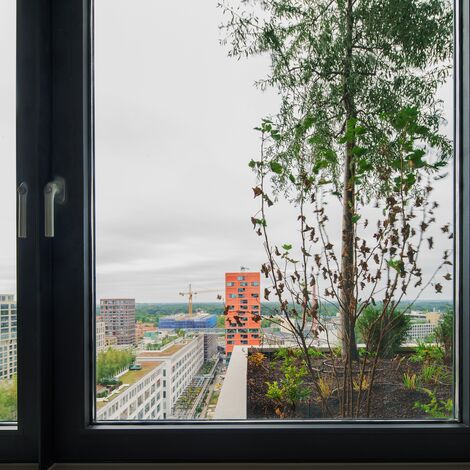 SlimLine 38 Ventanas, SlimLine 38 Puertas y ConceptWall 50 Muros cortina - Trudo Tower Vertical Forest situado en Eindhoven, los Países Bajos