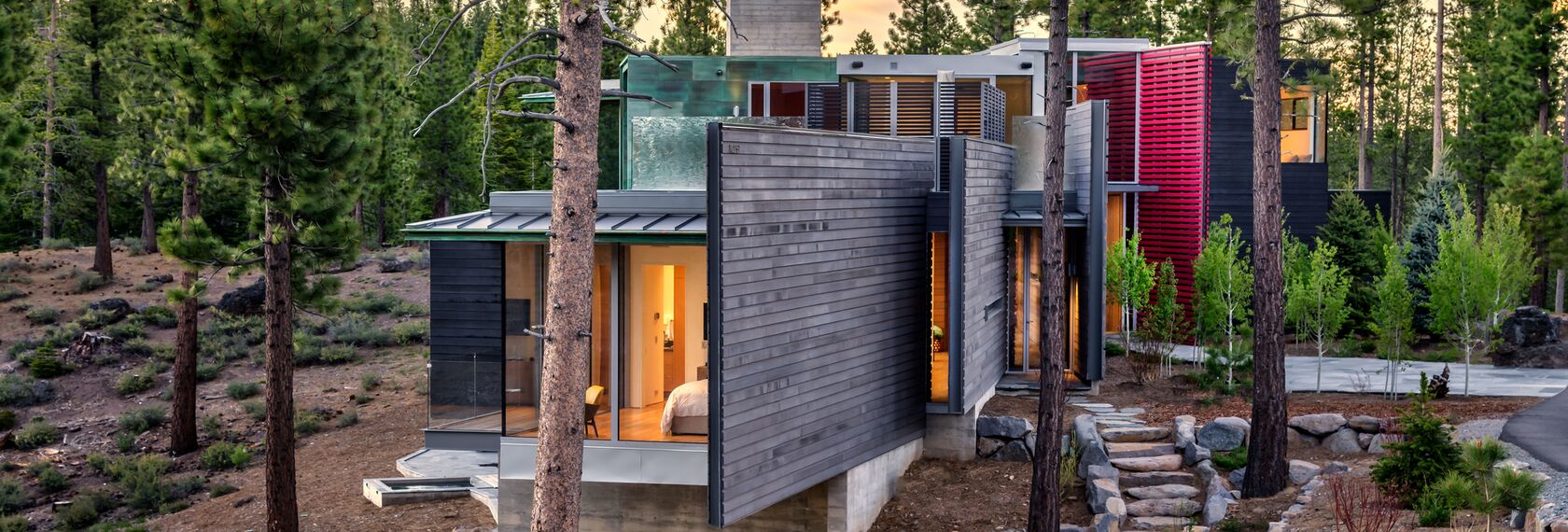 SlimLine 38 Ventanas, SlimLine 38 Puertas, ConceptWall 50 Muros cortina y Mosquito Sistemas complementarios - Martis Camp situado en Truckee, CA, Estados Unidos de América