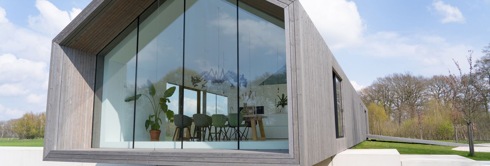 SlimLine 38 Puertas, ConceptPatio 130 Puertas correderas y plegables y ConceptSystem 77 Ventanas - Het Kleine Krikhaar situado en Geesteren, los Países Bajos
