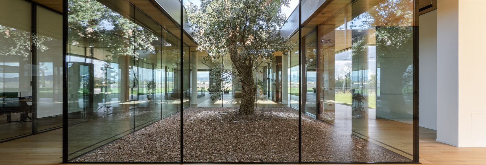 HiFinity Puertas correderas y plegables y ConceptPatio 155 Puertas correderas y plegables - Cantine Vie di Romans situado en Gorizia, Italia