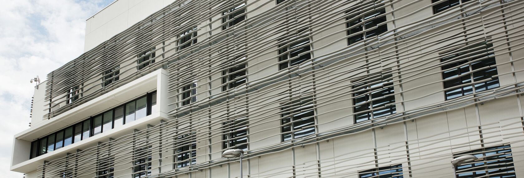 BriseSoleil 100 Protección solar y ConceptSystem 77 Ventanas - AZ Sint Maarten situado en Mechelen, Bélgica