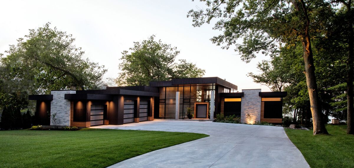 ConceptWall 50 Muros cortina, ConceptFolding 77 Puertas correderas y plegables, ConceptSystem 77 Ventanas y ConceptSystem 77 Puertas - House South Water Flats situado en Kempenfelt Bay, Canadá