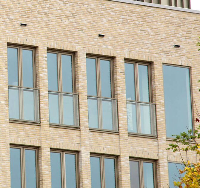 MasterLine 8 Balcony Door
