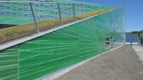 ConceptWall 50 Muros cortina, EcoSystem 50 Ventanas y EcoSystem 50 Puertas - College/University Centre for Life Sciences situado en Groningen, los Países Bajos