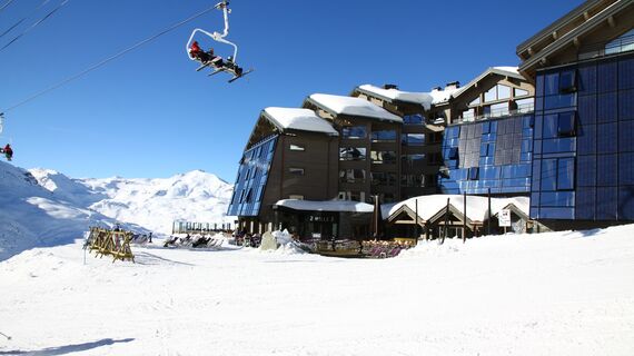 CW 60-Solar Muros cortina - Hotel Altapura situado en Val Thorens, Francia